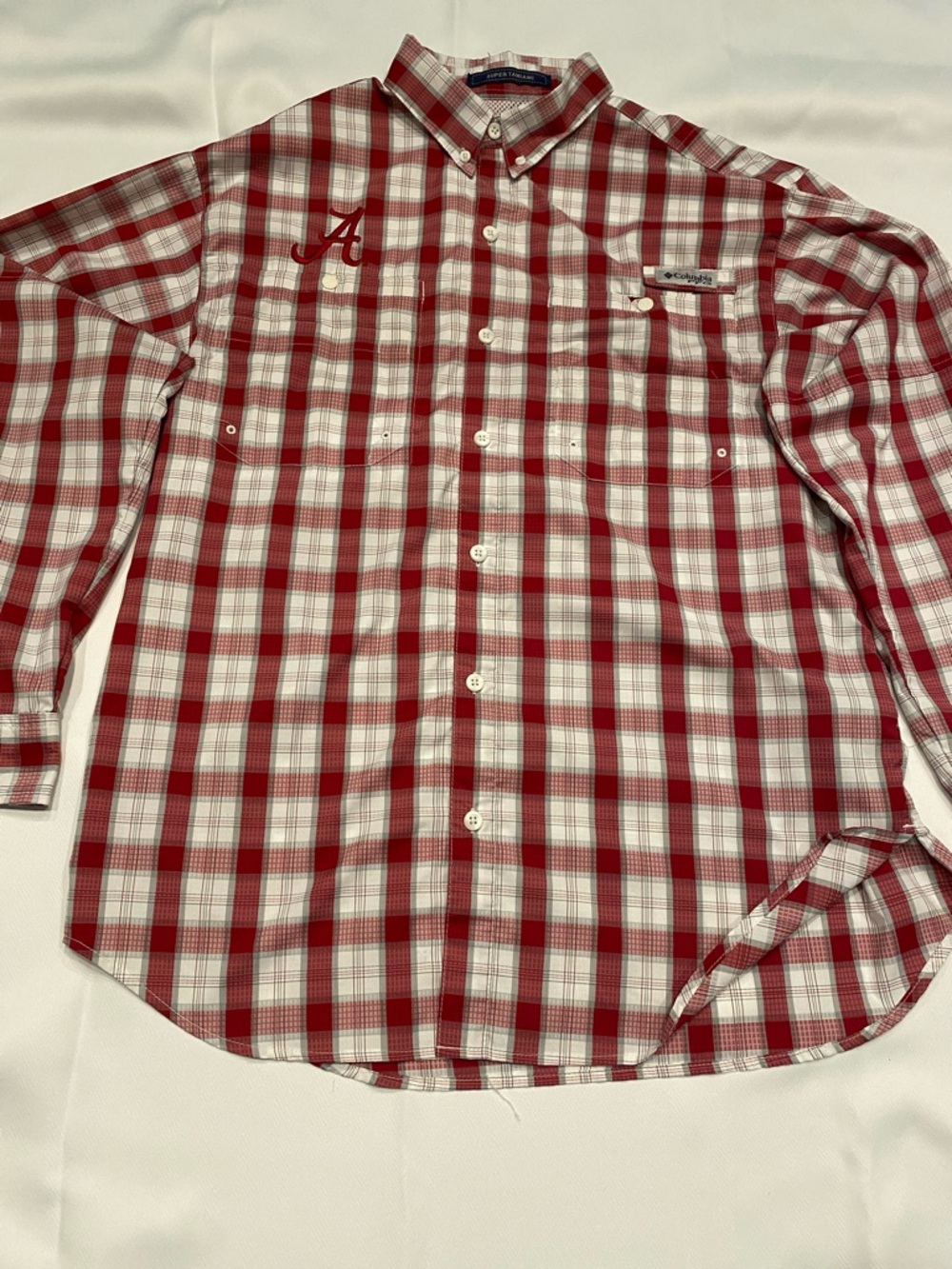ColumbiaPFG Men L University of Alabama Crimson & White Plaid Button-Down Shirt